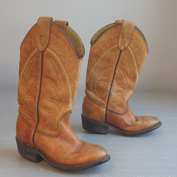 Vintage Other - Vintage Cowboy Boots Kids‎ size 8.5 Brown Leather